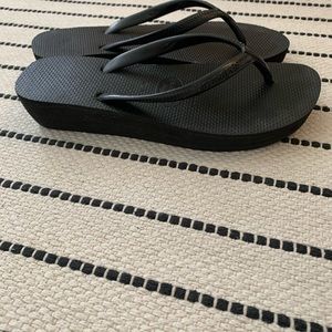 Havaianas- Women’s High Light flip flops